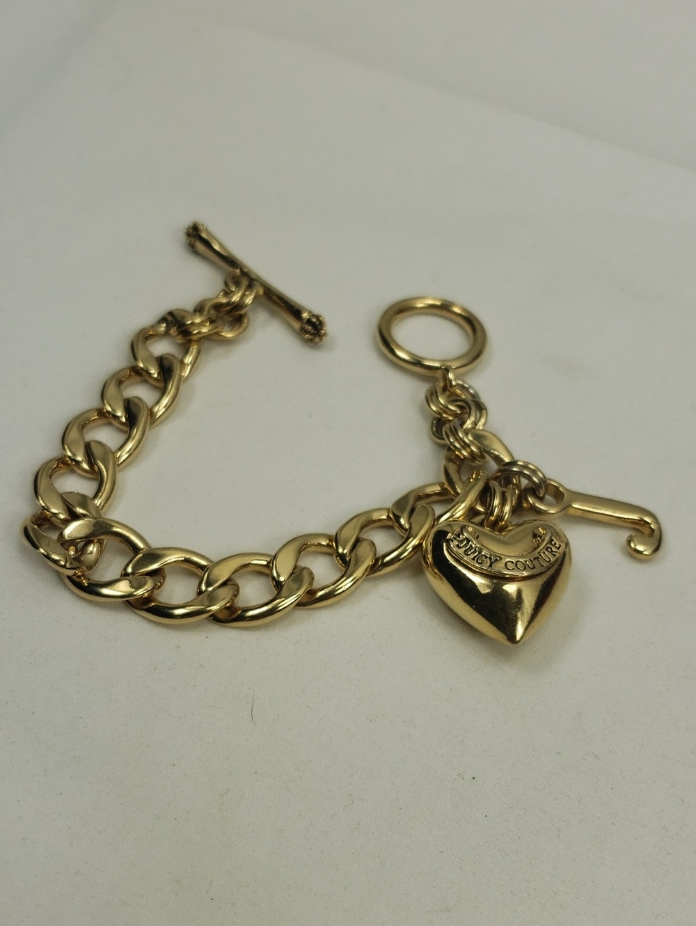 Juicy Couture Charm Bracelet Puffy Heart Gold Tone Toggle Clasp